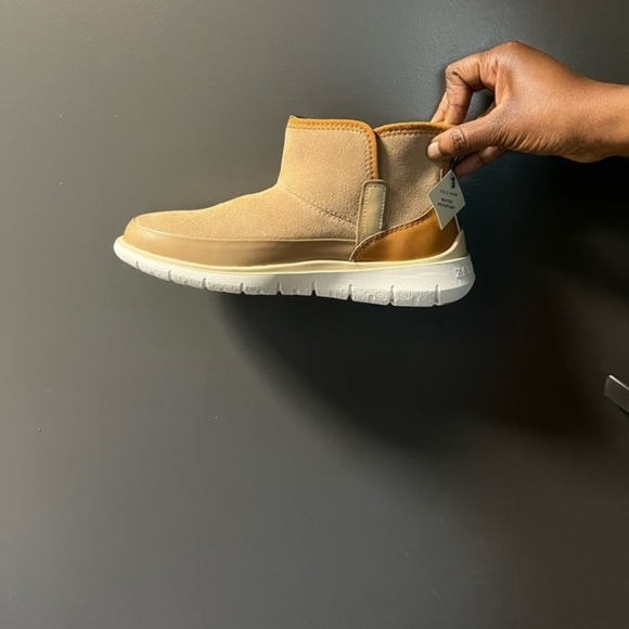 Cole haan zerogrand water resistant wr birch suede bootie - Picture 11 of 11